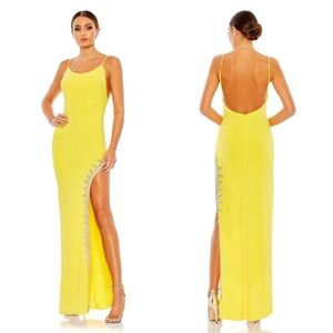 Mac Duggal 42002 Rhinestone Encrusted Side Slit Cami Bodycon Gown Size 6 Yellow